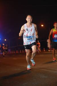 BIB: 413, 40895
                            <button type="button" onclick="openModal(17050722)" class="btn btn-primary btn-sm float-right btn-popup" data-toggle="modal" data-target=".modal-high-quality">
                        <i class="fas fa-shopping-cart"></i> Add to Cart
                    </button>
                                            <button type="button" onclick="isThisMe(17050722, true)" class="btn btn-success btn-sm float-right btn-popup btn-isme hidden" data-toggle="tooltip" data-placement="bottom" title="นี่คือรูปของคุณใช่ไหม คลิกที่นี่เพื่อเอาเข้าอัลบั้ม">
                        <i class="fas fa-plus"></i> Add to album
                    </button>
                    <button type="button" onclick="isThisMe(17050722, false)" class="btn btn-warning btn-sm float-right btn-popup btn-isnotme hidden">
                        <i class="fas fa-ban"></i> Remove from album
                    </button>