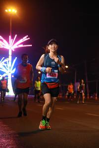 BIB: 1371, 9203
                            <button type="button" onclick="openModal(17040817)" class="btn btn-primary btn-sm float-right btn-popup" data-toggle="modal" data-target=".modal-high-quality">
                        <i class="fas fa-shopping-cart"></i> Add to Cart
                    </button>
                                            <button type="button" onclick="isThisMe(17040817, true)" class="btn btn-success btn-sm float-right btn-popup btn-isme hidden" data-toggle="tooltip" data-placement="bottom" title="นี่คือรูปของคุณใช่ไหม คลิกที่นี่เพื่อเอาเข้าอัลบั้ม">
                        <i class="fas fa-plus"></i> Add to album
                    </button>
                    <button type="button" onclick="isThisMe(17040817, false)" class="btn btn-warning btn-sm float-right btn-popup btn-isnotme hidden">
                        <i class="fas fa-ban"></i> Remove from album
                    </button>