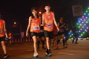 BIB: 26467, 27160, 41875
                            <button type="button" onclick="openModal(17045078)" class="btn btn-primary btn-sm float-right btn-popup" data-toggle="modal" data-target=".modal-high-quality">
                        <i class="fas fa-shopping-cart"></i> Add to Cart
                    </button>
                                            <button type="button" onclick="isThisMe(17045078, true)" class="btn btn-success btn-sm float-right btn-popup btn-isme hidden" data-toggle="tooltip" data-placement="bottom" title="นี่คือรูปของคุณใช่ไหม คลิกที่นี่เพื่อเอาเข้าอัลบั้ม">
                        <i class="fas fa-plus"></i> Add to album
                    </button>
                    <button type="button" onclick="isThisMe(17045078, false)" class="btn btn-warning btn-sm float-right btn-popup btn-isnotme hidden">
                        <i class="fas fa-ban"></i> Remove from album
                    </button>