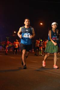 BIB: 413, 4412
                            <button type="button" onclick="openModal(17043058)" class="btn btn-primary btn-sm float-right btn-popup" data-toggle="modal" data-target=".modal-high-quality">
                        <i class="fas fa-shopping-cart"></i> Add to Cart
                    </button>
                                            <button type="button" onclick="isThisMe(17043058, true)" class="btn btn-success btn-sm float-right btn-popup btn-isme hidden" data-toggle="tooltip" data-placement="bottom" title="นี่คือรูปของคุณใช่ไหม คลิกที่นี่เพื่อเอาเข้าอัลบั้ม">
                        <i class="fas fa-plus"></i> Add to album
                    </button>
                    <button type="button" onclick="isThisMe(17043058, false)" class="btn btn-warning btn-sm float-right btn-popup btn-isnotme hidden">
                        <i class="fas fa-ban"></i> Remove from album
                    </button>