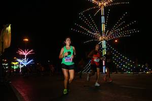 BIB: 44226
                            <button type="button" onclick="openModal(17035809)" class="btn btn-primary btn-sm float-right btn-popup" data-toggle="modal" data-target=".modal-high-quality">
                        <i class="fas fa-shopping-cart"></i> Add to Cart
                    </button>
                                            <button type="button" onclick="isThisMe(17035809, true)" class="btn btn-success btn-sm float-right btn-popup btn-isme hidden" data-toggle="tooltip" data-placement="bottom" title="นี่คือรูปของคุณใช่ไหม คลิกที่นี่เพื่อเอาเข้าอัลบั้ม">
                        <i class="fas fa-plus"></i> Add to album
                    </button>
                    <button type="button" onclick="isThisMe(17035809, false)" class="btn btn-warning btn-sm float-right btn-popup btn-isnotme hidden">
                        <i class="fas fa-ban"></i> Remove from album
                    </button>