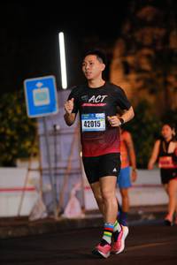 BIB: 42015
                            <button type="button" onclick="openModal(17118902)" class="btn btn-primary btn-sm float-right btn-popup" data-toggle="modal" data-target=".modal-high-quality">
                        <i class="fas fa-shopping-cart"></i> Add to Cart
                    </button>
                                            <button type="button" onclick="isThisMe(17118902, true)" class="btn btn-success btn-sm float-right btn-popup btn-isme hidden" data-toggle="tooltip" data-placement="bottom" title="นี่คือรูปของคุณใช่ไหม คลิกที่นี่เพื่อเอาเข้าอัลบั้ม">
                        <i class="fas fa-plus"></i> Add to album
                    </button>
                    <button type="button" onclick="isThisMe(17118902, false)" class="btn btn-warning btn-sm float-right btn-popup btn-isnotme hidden">
                        <i class="fas fa-ban"></i> Remove from album
                    </button>
