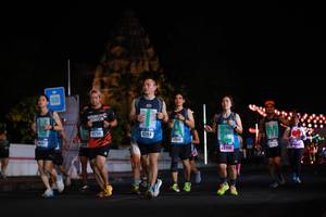 BIB: 755, 43159, 44356
                            <button type="button" onclick="openModal(17152541)" class="btn btn-primary btn-sm float-right btn-popup" data-toggle="modal" data-target=".modal-high-quality">
                        <i class="fas fa-shopping-cart"></i> Add to Cart
                    </button>
                                            <button type="button" onclick="isThisMe(17152541, true)" class="btn btn-success btn-sm float-right btn-popup btn-isme hidden" data-toggle="tooltip" data-placement="bottom" title="นี่คือรูปของคุณใช่ไหม คลิกที่นี่เพื่อเอาเข้าอัลบั้ม">
                        <i class="fas fa-plus"></i> Add to album
                    </button>
                    <button type="button" onclick="isThisMe(17152541, false)" class="btn btn-warning btn-sm float-right btn-popup btn-isnotme hidden">
                        <i class="fas fa-ban"></i> Remove from album
                    </button>