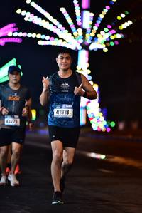 BIB: 41918, 43275
                            <button type="button" onclick="openModal(17761879)" class="btn btn-primary btn-sm float-right btn-popup" data-toggle="modal" data-target=".modal-high-quality">
                        <i class="fas fa-shopping-cart"></i> Add to Cart
                    </button>
                                            <button type="button" onclick="isThisMe(17761879, true)" class="btn btn-success btn-sm float-right btn-popup btn-isme hidden" data-toggle="tooltip" data-placement="bottom" title="นี่คือรูปของคุณใช่ไหม คลิกที่นี่เพื่อเอาเข้าอัลบั้ม">
                        <i class="fas fa-plus"></i> Add to album
                    </button>
                    <button type="button" onclick="isThisMe(17761879, false)" class="btn btn-warning btn-sm float-right btn-popup btn-isnotme hidden">
                        <i class="fas fa-ban"></i> Remove from album
                    </button>
