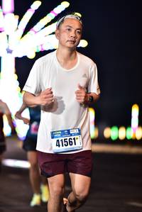 BIB: 41561
                            <button type="button" onclick="openModal(17762882)" class="btn btn-primary btn-sm float-right btn-popup" data-toggle="modal" data-target=".modal-high-quality">
                        <i class="fas fa-shopping-cart"></i> Add to Cart
                    </button>
                                            <button type="button" onclick="isThisMe(17762882, true)" class="btn btn-success btn-sm float-right btn-popup btn-isme hidden" data-toggle="tooltip" data-placement="bottom" title="นี่คือรูปของคุณใช่ไหม คลิกที่นี่เพื่อเอาเข้าอัลบั้ม">
                        <i class="fas fa-plus"></i> Add to album
                    </button>
                    <button type="button" onclick="isThisMe(17762882, false)" class="btn btn-warning btn-sm float-right btn-popup btn-isnotme hidden">
                        <i class="fas fa-ban"></i> Remove from album
                    </button>
