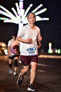 BIB: 41561
                            <button type="button" onclick="openModal(17762883)" class="btn btn-primary btn-sm float-right btn-popup" data-toggle="modal" data-target=".modal-high-quality">
                        <i class="fas fa-shopping-cart"></i> Add to Cart
                    </button>
                                            <button type="button" onclick="isThisMe(17762883, true)" class="btn btn-success btn-sm float-right btn-popup btn-isme hidden" data-toggle="tooltip" data-placement="bottom" title="นี่คือรูปของคุณใช่ไหม คลิกที่นี่เพื่อเอาเข้าอัลบั้ม">
                        <i class="fas fa-plus"></i> Add to album
                    </button>
                    <button type="button" onclick="isThisMe(17762883, false)" class="btn btn-warning btn-sm float-right btn-popup btn-isnotme hidden">
                        <i class="fas fa-ban"></i> Remove from album
                    </button>