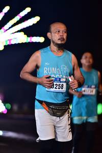BIB: 3258, 4174
                            <button type="button" onclick="openModal(17761834)" class="btn btn-primary btn-sm float-right btn-popup" data-toggle="modal" data-target=".modal-high-quality">
                        <i class="fas fa-shopping-cart"></i> Add to Cart
                    </button>
                                            <button type="button" onclick="isThisMe(17761834, true)" class="btn btn-success btn-sm float-right btn-popup btn-isme hidden" data-toggle="tooltip" data-placement="bottom" title="นี่คือรูปของคุณใช่ไหม คลิกที่นี่เพื่อเอาเข้าอัลบั้ม">
                        <i class="fas fa-plus"></i> Add to album
                    </button>
                    <button type="button" onclick="isThisMe(17761834, false)" class="btn btn-warning btn-sm float-right btn-popup btn-isnotme hidden">
                        <i class="fas fa-ban"></i> Remove from album
                    </button>