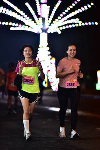 BIB: 25522, 26681
                            <button type="button" onclick="openModal(17762075)" class="btn btn-primary btn-sm float-right btn-popup" data-toggle="modal" data-target=".modal-high-quality">
                        <i class="fas fa-shopping-cart"></i> Add to Cart
                    </button>
                                            <button type="button" onclick="isThisMe(17762075, true)" class="btn btn-success btn-sm float-right btn-popup btn-isme hidden" data-toggle="tooltip" data-placement="bottom" title="นี่คือรูปของคุณใช่ไหม คลิกที่นี่เพื่อเอาเข้าอัลบั้ม">
                        <i class="fas fa-plus"></i> Add to album
                    </button>
                    <button type="button" onclick="isThisMe(17762075, false)" class="btn btn-warning btn-sm float-right btn-popup btn-isnotme hidden">
                        <i class="fas fa-ban"></i> Remove from album
                    </button>