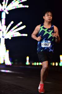 BIB: 41067
                            <button type="button" onclick="openModal(17766824)" class="btn btn-primary btn-sm float-right btn-popup" data-toggle="modal" data-target=".modal-high-quality">
                        <i class="fas fa-shopping-cart"></i> Add to Cart
                    </button>
                                            <button type="button" onclick="isThisMe(17766824, true)" class="btn btn-success btn-sm float-right btn-popup btn-isme hidden" data-toggle="tooltip" data-placement="bottom" title="นี่คือรูปของคุณใช่ไหม คลิกที่นี่เพื่อเอาเข้าอัลบั้ม">
                        <i class="fas fa-plus"></i> Add to album
                    </button>
                    <button type="button" onclick="isThisMe(17766824, false)" class="btn btn-warning btn-sm float-right btn-popup btn-isnotme hidden">
                        <i class="fas fa-ban"></i> Remove from album
                    </button>