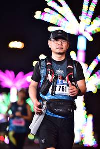 BIB: 761
                            <button type="button" onclick="openModal(17769727)" class="btn btn-primary btn-sm float-right btn-popup" data-toggle="modal" data-target=".modal-high-quality">
                        <i class="fas fa-shopping-cart"></i> Add to Cart
                    </button>
                                            <button type="button" onclick="isThisMe(17769727, true)" class="btn btn-success btn-sm float-right btn-popup btn-isme hidden" data-toggle="tooltip" data-placement="bottom" title="นี่คือรูปของคุณใช่ไหม คลิกที่นี่เพื่อเอาเข้าอัลบั้ม">
                        <i class="fas fa-plus"></i> Add to album
                    </button>
                    <button type="button" onclick="isThisMe(17769727, false)" class="btn btn-warning btn-sm float-right btn-popup btn-isnotme hidden">
                        <i class="fas fa-ban"></i> Remove from album
                    </button>