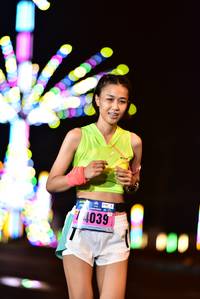 BIB: 4039
                            <button type="button" onclick="openModal(17770262)" class="btn btn-primary btn-sm float-right btn-popup" data-toggle="modal" data-target=".modal-high-quality">
                        <i class="fas fa-shopping-cart"></i> Add to Cart
                    </button>
                                            <button type="button" onclick="isThisMe(17770262, true)" class="btn btn-success btn-sm float-right btn-popup btn-isme hidden" data-toggle="tooltip" data-placement="bottom" title="นี่คือรูปของคุณใช่ไหม คลิกที่นี่เพื่อเอาเข้าอัลบั้ม">
                        <i class="fas fa-plus"></i> Add to album
                    </button>
                    <button type="button" onclick="isThisMe(17770262, false)" class="btn btn-warning btn-sm float-right btn-popup btn-isnotme hidden">
                        <i class="fas fa-ban"></i> Remove from album
                    </button>