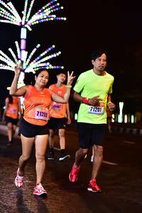 BIB: 71201, 71208
                            <button type="button" onclick="openModal(17752550)" class="btn btn-primary btn-sm float-right btn-popup" data-toggle="modal" data-target=".modal-high-quality">
                        <i class="fas fa-shopping-cart"></i> Add to Cart
                    </button>
                                            <button type="button" onclick="isThisMe(17752550, true)" class="btn btn-success btn-sm float-right btn-popup btn-isme hidden" data-toggle="tooltip" data-placement="bottom" title="นี่คือรูปของคุณใช่ไหม คลิกที่นี่เพื่อเอาเข้าอัลบั้ม">
                        <i class="fas fa-plus"></i> Add to album
                    </button>
                    <button type="button" onclick="isThisMe(17752550, false)" class="btn btn-warning btn-sm float-right btn-popup btn-isnotme hidden">
                        <i class="fas fa-ban"></i> Remove from album
                    </button>