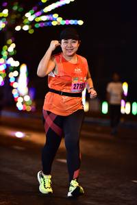 BIB: 2715
                            <button type="button" onclick="openModal(17758130)" class="btn btn-primary btn-sm float-right btn-popup" data-toggle="modal" data-target=".modal-high-quality">
                        <i class="fas fa-shopping-cart"></i> Add to Cart
                    </button>
                                            <button type="button" onclick="isThisMe(17758130, true)" class="btn btn-success btn-sm float-right btn-popup btn-isme hidden" data-toggle="tooltip" data-placement="bottom" title="นี่คือรูปของคุณใช่ไหม คลิกที่นี่เพื่อเอาเข้าอัลบั้ม">
                        <i class="fas fa-plus"></i> Add to album
                    </button>
                    <button type="button" onclick="isThisMe(17758130, false)" class="btn btn-warning btn-sm float-right btn-popup btn-isnotme hidden">
                        <i class="fas fa-ban"></i> Remove from album
                    </button>