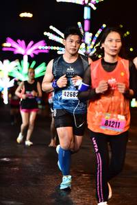 BIB: 42682, 81211
                            <button type="button" onclick="openModal(17759431)" class="btn btn-primary btn-sm float-right btn-popup" data-toggle="modal" data-target=".modal-high-quality">
                        <i class="fas fa-shopping-cart"></i> Add to Cart
                    </button>
                                            <button type="button" onclick="isThisMe(17759431, true)" class="btn btn-success btn-sm float-right btn-popup btn-isme hidden" data-toggle="tooltip" data-placement="bottom" title="นี่คือรูปของคุณใช่ไหม คลิกที่นี่เพื่อเอาเข้าอัลบั้ม">
                        <i class="fas fa-plus"></i> Add to album
                    </button>
                    <button type="button" onclick="isThisMe(17759431, false)" class="btn btn-warning btn-sm float-right btn-popup btn-isnotme hidden">
                        <i class="fas fa-ban"></i> Remove from album
                    </button>