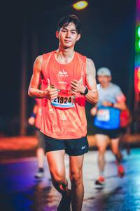 BIB: 1924
                            <button type="button" onclick="openModal(18188861)" class="btn btn-primary btn-sm float-right btn-popup" data-toggle="modal" data-target=".modal-high-quality">
                        <i class="fas fa-shopping-cart"></i> Add to Cart
                    </button>
                                            <button type="button" onclick="isThisMe(18188861, true)" class="btn btn-success btn-sm float-right btn-popup btn-isme hidden" data-toggle="tooltip" data-placement="bottom" title="นี่คือรูปของคุณใช่ไหม คลิกที่นี่เพื่อเอาเข้าอัลบั้ม">
                        <i class="fas fa-plus"></i> Add to album
                    </button>
                    <button type="button" onclick="isThisMe(18188861, false)" class="btn btn-warning btn-sm float-right btn-popup btn-isnotme hidden">
                        <i class="fas fa-ban"></i> Remove from album
                    </button>