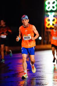 BIB: 20239
                            <button type="button" onclick="openModal(17347193)" class="btn btn-primary btn-sm float-right btn-popup" data-toggle="modal" data-target=".modal-high-quality">
                        <i class="fas fa-shopping-cart"></i> Add to Cart
                    </button>
                                            <button type="button" onclick="isThisMe(17347193, true)" class="btn btn-success btn-sm float-right btn-popup btn-isme hidden" data-toggle="tooltip" data-placement="bottom" title="นี่คือรูปของคุณใช่ไหม คลิกที่นี่เพื่อเอาเข้าอัลบั้ม">
                        <i class="fas fa-plus"></i> Add to album
                    </button>
                    <button type="button" onclick="isThisMe(17347193, false)" class="btn btn-warning btn-sm float-right btn-popup btn-isnotme hidden">
                        <i class="fas fa-ban"></i> Remove from album
                    </button>