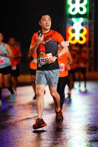 BIB: 202
                            <button type="button" onclick="openModal(16385200)" class="btn btn-primary btn-sm float-right btn-popup" data-toggle="modal" data-target=".modal-high-quality">
                        <i class="fas fa-shopping-cart"></i> Add to Cart
                    </button>
                                            <button type="button" onclick="isThisMe(16385200, true)" class="btn btn-success btn-sm float-right btn-popup btn-isme hidden" data-toggle="tooltip" data-placement="bottom" title="นี่คือรูปของคุณใช่ไหม คลิกที่นี่เพื่อเอาเข้าอัลบั้ม">
                        <i class="fas fa-plus"></i> Add to album
                    </button>
                    <button type="button" onclick="isThisMe(16385200, false)" class="btn btn-warning btn-sm float-right btn-popup btn-isnotme hidden">
                        <i class="fas fa-ban"></i> Remove from album
                    </button>