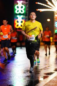 BIB: 099, 8388
                            <button type="button" onclick="openModal(17719685)" class="btn btn-primary btn-sm float-right btn-popup" data-toggle="modal" data-target=".modal-high-quality">
                        <i class="fas fa-shopping-cart"></i> Add to Cart
                    </button>
                                            <button type="button" onclick="isThisMe(17719685, true)" class="btn btn-success btn-sm float-right btn-popup btn-isme hidden" data-toggle="tooltip" data-placement="bottom" title="นี่คือรูปของคุณใช่ไหม คลิกที่นี่เพื่อเอาเข้าอัลบั้ม">
                        <i class="fas fa-plus"></i> Add to album
                    </button>
                    <button type="button" onclick="isThisMe(17719685, false)" class="btn btn-warning btn-sm float-right btn-popup btn-isnotme hidden">
                        <i class="fas fa-ban"></i> Remove from album
                    </button>