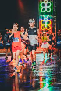 BIB: 40196, 41678
                            <button type="button" onclick="openModal(17850688)" class="btn btn-primary btn-sm float-right btn-popup" data-toggle="modal" data-target=".modal-high-quality">
                        <i class="fas fa-shopping-cart"></i> Add to Cart
                    </button>
                                            <button type="button" onclick="isThisMe(17850688, true)" class="btn btn-success btn-sm float-right btn-popup btn-isme hidden" data-toggle="tooltip" data-placement="bottom" title="นี่คือรูปของคุณใช่ไหม คลิกที่นี่เพื่อเอาเข้าอัลบั้ม">
                        <i class="fas fa-plus"></i> Add to album
                    </button>
                    <button type="button" onclick="isThisMe(17850688, false)" class="btn btn-warning btn-sm float-right btn-popup btn-isnotme hidden">
                        <i class="fas fa-ban"></i> Remove from album
                    </button>