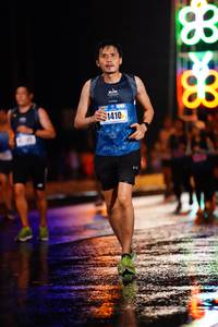 BIB: 1410
                            <button type="button" onclick="openModal(17304367)" class="btn btn-primary btn-sm float-right btn-popup" data-toggle="modal" data-target=".modal-high-quality">
                        <i class="fas fa-shopping-cart"></i> Add to Cart
                    </button>
                                            <button type="button" onclick="isThisMe(17304367, true)" class="btn btn-success btn-sm float-right btn-popup btn-isme hidden" data-toggle="tooltip" data-placement="bottom" title="นี่คือรูปของคุณใช่ไหม คลิกที่นี่เพื่อเอาเข้าอัลบั้ม">
                        <i class="fas fa-plus"></i> Add to album
                    </button>
                    <button type="button" onclick="isThisMe(17304367, false)" class="btn btn-warning btn-sm float-right btn-popup btn-isnotme hidden">
                        <i class="fas fa-ban"></i> Remove from album
                    </button>