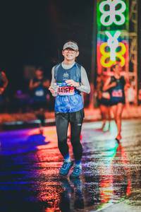 BIB: 8388
                            <button type="button" onclick="openModal(17850119)" class="btn btn-primary btn-sm float-right btn-popup" data-toggle="modal" data-target=".modal-high-quality">
                        <i class="fas fa-shopping-cart"></i> Add to Cart
                    </button>
                                            <button type="button" onclick="isThisMe(17850119, true)" class="btn btn-success btn-sm float-right btn-popup btn-isme hidden" data-toggle="tooltip" data-placement="bottom" title="นี่คือรูปของคุณใช่ไหม คลิกที่นี่เพื่อเอาเข้าอัลบั้ม">
                        <i class="fas fa-plus"></i> Add to album
                    </button>
                    <button type="button" onclick="isThisMe(17850119, false)" class="btn btn-warning btn-sm float-right btn-popup btn-isnotme hidden">
                        <i class="fas fa-ban"></i> Remove from album
                    </button>