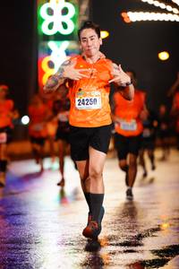 BIB: 24250
                            <button type="button" onclick="openModal(16353569)" class="btn btn-primary btn-sm float-right btn-popup" data-toggle="modal" data-target=".modal-high-quality">
                        <i class="fas fa-shopping-cart"></i> Add to Cart
                    </button>
                                            <button type="button" onclick="isThisMe(16353569, true)" class="btn btn-success btn-sm float-right btn-popup btn-isme hidden" data-toggle="tooltip" data-placement="bottom" title="นี่คือรูปของคุณใช่ไหม คลิกที่นี่เพื่อเอาเข้าอัลบั้ม">
                        <i class="fas fa-plus"></i> Add to album
                    </button>
                    <button type="button" onclick="isThisMe(16353569, false)" class="btn btn-warning btn-sm float-right btn-popup btn-isnotme hidden">
                        <i class="fas fa-ban"></i> Remove from album
                    </button>