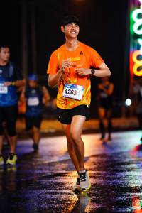 BIB: 4265
                            <button type="button" onclick="openModal(17307403)" class="btn btn-primary btn-sm float-right btn-popup" data-toggle="modal" data-target=".modal-high-quality">
                        <i class="fas fa-shopping-cart"></i> Add to Cart
                    </button>
                                            <button type="button" onclick="isThisMe(17307403, true)" class="btn btn-success btn-sm float-right btn-popup btn-isme hidden" data-toggle="tooltip" data-placement="bottom" title="นี่คือรูปของคุณใช่ไหม คลิกที่นี่เพื่อเอาเข้าอัลบั้ม">
                        <i class="fas fa-plus"></i> Add to album
                    </button>
                    <button type="button" onclick="isThisMe(17307403, false)" class="btn btn-warning btn-sm float-right btn-popup btn-isnotme hidden">
                        <i class="fas fa-ban"></i> Remove from album
                    </button>