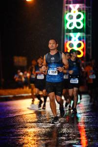 BIB: 950, 4001
                            <button type="button" onclick="openModal(17297292)" class="btn btn-primary btn-sm float-right btn-popup" data-toggle="modal" data-target=".modal-high-quality">
                        <i class="fas fa-shopping-cart"></i> Add to Cart
                    </button>
                                            <button type="button" onclick="isThisMe(17297292, true)" class="btn btn-success btn-sm float-right btn-popup btn-isme hidden" data-toggle="tooltip" data-placement="bottom" title="นี่คือรูปของคุณใช่ไหม คลิกที่นี่เพื่อเอาเข้าอัลบั้ม">
                        <i class="fas fa-plus"></i> Add to album
                    </button>
                    <button type="button" onclick="isThisMe(17297292, false)" class="btn btn-warning btn-sm float-right btn-popup btn-isnotme hidden">
                        <i class="fas fa-ban"></i> Remove from album
                    </button>