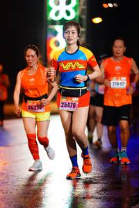 BIB: 21892, 25476, 25335
                            <button type="button" onclick="openModal(17718988)" class="btn btn-primary btn-sm float-right btn-popup" data-toggle="modal" data-target=".modal-high-quality">
                        <i class="fas fa-shopping-cart"></i> Add to Cart
                    </button>
                                            <button type="button" onclick="isThisMe(17718988, true)" class="btn btn-success btn-sm float-right btn-popup btn-isme hidden" data-toggle="tooltip" data-placement="bottom" title="นี่คือรูปของคุณใช่ไหม คลิกที่นี่เพื่อเอาเข้าอัลบั้ม">
                        <i class="fas fa-plus"></i> Add to album
                    </button>
                    <button type="button" onclick="isThisMe(17718988, false)" class="btn btn-warning btn-sm float-right btn-popup btn-isnotme hidden">
                        <i class="fas fa-ban"></i> Remove from album
                    </button>