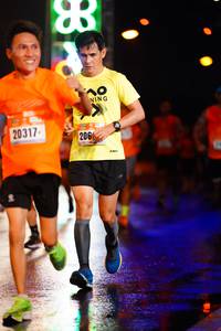 BIB: 206
                            <button type="button" onclick="openModal(17717816)" class="btn btn-primary btn-sm float-right btn-popup" data-toggle="modal" data-target=".modal-high-quality">
                        <i class="fas fa-shopping-cart"></i> Add to Cart
                    </button>
                                            <button type="button" onclick="isThisMe(17717816, true)" class="btn btn-success btn-sm float-right btn-popup btn-isme hidden" data-toggle="tooltip" data-placement="bottom" title="นี่คือรูปของคุณใช่ไหม คลิกที่นี่เพื่อเอาเข้าอัลบั้ม">
                        <i class="fas fa-plus"></i> Add to album
                    </button>
                    <button type="button" onclick="isThisMe(17717816, false)" class="btn btn-warning btn-sm float-right btn-popup btn-isnotme hidden">
                        <i class="fas fa-ban"></i> Remove from album
                    </button>