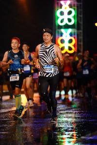 BIB: 42228, 41230
                            <button type="button" onclick="openModal(16499147)" class="btn btn-primary btn-sm float-right btn-popup" data-toggle="modal" data-target=".modal-high-quality">
                        <i class="fas fa-shopping-cart"></i> Add to Cart
                    </button>
                                            <button type="button" onclick="isThisMe(16499147, true)" class="btn btn-success btn-sm float-right btn-popup btn-isme hidden" data-toggle="tooltip" data-placement="bottom" title="นี่คือรูปของคุณใช่ไหม คลิกที่นี่เพื่อเอาเข้าอัลบั้ม">
                        <i class="fas fa-plus"></i> Add to album
                    </button>
                    <button type="button" onclick="isThisMe(16499147, false)" class="btn btn-warning btn-sm float-right btn-popup btn-isnotme hidden">
                        <i class="fas fa-ban"></i> Remove from album
                    </button>