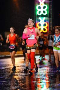 BIB: 1919
                            <button type="button" onclick="openModal(17296887)" class="btn btn-primary btn-sm float-right btn-popup" data-toggle="modal" data-target=".modal-high-quality">
                        <i class="fas fa-shopping-cart"></i> Add to Cart
                    </button>
                                            <button type="button" onclick="isThisMe(17296887, true)" class="btn btn-success btn-sm float-right btn-popup btn-isme hidden" data-toggle="tooltip" data-placement="bottom" title="นี่คือรูปของคุณใช่ไหม คลิกที่นี่เพื่อเอาเข้าอัลบั้ม">
                        <i class="fas fa-plus"></i> Add to album
                    </button>
                    <button type="button" onclick="isThisMe(17296887, false)" class="btn btn-warning btn-sm float-right btn-popup btn-isnotme hidden">
                        <i class="fas fa-ban"></i> Remove from album
                    </button>