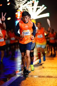 BIB: 
                            <button type="button" onclick="openModal(17717367)" class="btn btn-primary btn-sm float-right btn-popup" data-toggle="modal" data-target=".modal-high-quality">
                        <i class="fas fa-shopping-cart"></i> Add to Cart
                    </button>
                                            <button type="button" onclick="isThisMe(17717367, true)" class="btn btn-success btn-sm float-right btn-popup btn-isme hidden" data-toggle="tooltip" data-placement="bottom" title="นี่คือรูปของคุณใช่ไหม คลิกที่นี่เพื่อเอาเข้าอัลบั้ม">
                        <i class="fas fa-plus"></i> Add to album
                    </button>
                    <button type="button" onclick="isThisMe(17717367, false)" class="btn btn-warning btn-sm float-right btn-popup btn-isnotme hidden">
                        <i class="fas fa-ban"></i> Remove from album
                    </button>