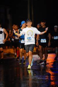 BIB: 41397, 4079, 40752
                            <button type="button" onclick="openModal(17308362)" class="btn btn-primary btn-sm float-right btn-popup" data-toggle="modal" data-target=".modal-high-quality">
                        <i class="fas fa-shopping-cart"></i> Add to Cart
                    </button>
                                            <button type="button" onclick="isThisMe(17308362, true)" class="btn btn-success btn-sm float-right btn-popup btn-isme hidden" data-toggle="tooltip" data-placement="bottom" title="นี่คือรูปของคุณใช่ไหม คลิกที่นี่เพื่อเอาเข้าอัลบั้ม">
                        <i class="fas fa-plus"></i> Add to album
                    </button>
                    <button type="button" onclick="isThisMe(17308362, false)" class="btn btn-warning btn-sm float-right btn-popup btn-isnotme hidden">
                        <i class="fas fa-ban"></i> Remove from album
                    </button>