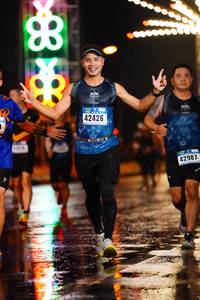 BIB: 42426, 42987
                            <button type="button" onclick="openModal(16517492)" class="btn btn-primary btn-sm float-right btn-popup" data-toggle="modal" data-target=".modal-high-quality">
                        <i class="fas fa-shopping-cart"></i> Add to Cart
                    </button>
                                            <button type="button" onclick="isThisMe(16517492, true)" class="btn btn-success btn-sm float-right btn-popup btn-isme hidden" data-toggle="tooltip" data-placement="bottom" title="นี่คือรูปของคุณใช่ไหม คลิกที่นี่เพื่อเอาเข้าอัลบั้ม">
                        <i class="fas fa-plus"></i> Add to album
                    </button>
                    <button type="button" onclick="isThisMe(16517492, false)" class="btn btn-warning btn-sm float-right btn-popup btn-isnotme hidden">
                        <i class="fas fa-ban"></i> Remove from album
                    </button>