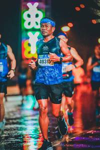 BIB: 40315
                            <button type="button" onclick="openModal(17850513)" class="btn btn-primary btn-sm float-right btn-popup" data-toggle="modal" data-target=".modal-high-quality">
                        <i class="fas fa-shopping-cart"></i> Add to Cart
                    </button>
                                            <button type="button" onclick="isThisMe(17850513, true)" class="btn btn-success btn-sm float-right btn-popup btn-isme hidden" data-toggle="tooltip" data-placement="bottom" title="นี่คือรูปของคุณใช่ไหม คลิกที่นี่เพื่อเอาเข้าอัลบั้ม">
                        <i class="fas fa-plus"></i> Add to album
                    </button>
                    <button type="button" onclick="isThisMe(17850513, false)" class="btn btn-warning btn-sm float-right btn-popup btn-isnotme hidden">
                        <i class="fas fa-ban"></i> Remove from album
                    </button>