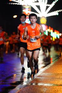 BIB: 22670
                            <button type="button" onclick="openModal(16503083)" class="btn btn-primary btn-sm float-right btn-popup" data-toggle="modal" data-target=".modal-high-quality">
                        <i class="fas fa-shopping-cart"></i> Add to Cart
                    </button>
                                            <button type="button" onclick="isThisMe(16503083, true)" class="btn btn-success btn-sm float-right btn-popup btn-isme hidden" data-toggle="tooltip" data-placement="bottom" title="นี่คือรูปของคุณใช่ไหม คลิกที่นี่เพื่อเอาเข้าอัลบั้ม">
                        <i class="fas fa-plus"></i> Add to album
                    </button>
                    <button type="button" onclick="isThisMe(16503083, false)" class="btn btn-warning btn-sm float-right btn-popup btn-isnotme hidden">
                        <i class="fas fa-ban"></i> Remove from album
                    </button>