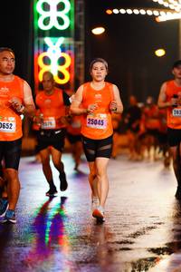 BIB: 202, 25045, 0652
                            <button type="button" onclick="openModal(17718514)" class="btn btn-primary btn-sm float-right btn-popup" data-toggle="modal" data-target=".modal-high-quality">
                        <i class="fas fa-shopping-cart"></i> Add to Cart
                    </button>
                                            <button type="button" onclick="isThisMe(17718514, true)" class="btn btn-success btn-sm float-right btn-popup btn-isme hidden" data-toggle="tooltip" data-placement="bottom" title="นี่คือรูปของคุณใช่ไหม คลิกที่นี่เพื่อเอาเข้าอัลบั้ม">
                        <i class="fas fa-plus"></i> Add to album
                    </button>
                    <button type="button" onclick="isThisMe(17718514, false)" class="btn btn-warning btn-sm float-right btn-popup btn-isnotme hidden">
                        <i class="fas fa-ban"></i> Remove from album
                    </button>