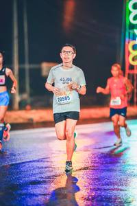 BIB: 42195, 20585
                            <button type="button" onclick="openModal(18167159)" class="btn btn-primary btn-sm float-right btn-popup" data-toggle="modal" data-target=".modal-high-quality">
                        <i class="fas fa-shopping-cart"></i> Add to Cart
                    </button>
                                            <button type="button" onclick="isThisMe(18167159, true)" class="btn btn-success btn-sm float-right btn-popup btn-isme hidden" data-toggle="tooltip" data-placement="bottom" title="นี่คือรูปของคุณใช่ไหม คลิกที่นี่เพื่อเอาเข้าอัลบั้ม">
                        <i class="fas fa-plus"></i> Add to album
                    </button>
                    <button type="button" onclick="isThisMe(18167159, false)" class="btn btn-warning btn-sm float-right btn-popup btn-isnotme hidden">
                        <i class="fas fa-ban"></i> Remove from album
                    </button>