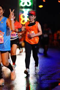 BIB: 7035
                            <button type="button" onclick="openModal(17730742)" class="btn btn-primary btn-sm float-right btn-popup" data-toggle="modal" data-target=".modal-high-quality">
                        <i class="fas fa-shopping-cart"></i> Add to Cart
                    </button>
                                            <button type="button" onclick="isThisMe(17730742, true)" class="btn btn-success btn-sm float-right btn-popup btn-isme hidden" data-toggle="tooltip" data-placement="bottom" title="นี่คือรูปของคุณใช่ไหม คลิกที่นี่เพื่อเอาเข้าอัลบั้ม">
                        <i class="fas fa-plus"></i> Add to album
                    </button>
                    <button type="button" onclick="isThisMe(17730742, false)" class="btn btn-warning btn-sm float-right btn-popup btn-isnotme hidden">
                        <i class="fas fa-ban"></i> Remove from album
                    </button>