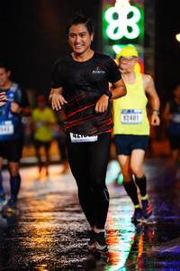 BIB: 2401, 4210
                            <button type="button" onclick="openModal(17292785)" class="btn btn-primary btn-sm float-right btn-popup" data-toggle="modal" data-target=".modal-high-quality">
                        <i class="fas fa-shopping-cart"></i> Add to Cart
                    </button>
                                            <button type="button" onclick="isThisMe(17292785, true)" class="btn btn-success btn-sm float-right btn-popup btn-isme hidden" data-toggle="tooltip" data-placement="bottom" title="นี่คือรูปของคุณใช่ไหม คลิกที่นี่เพื่อเอาเข้าอัลบั้ม">
                        <i class="fas fa-plus"></i> Add to album
                    </button>
                    <button type="button" onclick="isThisMe(17292785, false)" class="btn btn-warning btn-sm float-right btn-popup btn-isnotme hidden">
                        <i class="fas fa-ban"></i> Remove from album
                    </button>