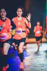 BIB: 25900, 5807
                            <button type="button" onclick="openModal(18189167)" class="btn btn-primary btn-sm float-right btn-popup" data-toggle="modal" data-target=".modal-high-quality">
                        <i class="fas fa-shopping-cart"></i> Add to Cart
                    </button>
                                            <button type="button" onclick="isThisMe(18189167, true)" class="btn btn-success btn-sm float-right btn-popup btn-isme hidden" data-toggle="tooltip" data-placement="bottom" title="นี่คือรูปของคุณใช่ไหม คลิกที่นี่เพื่อเอาเข้าอัลบั้ม">
                        <i class="fas fa-plus"></i> Add to album
                    </button>
                    <button type="button" onclick="isThisMe(18189167, false)" class="btn btn-warning btn-sm float-right btn-popup btn-isnotme hidden">
                        <i class="fas fa-ban"></i> Remove from album
                    </button>