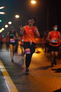 BIB: 17072
                            <button type="button" onclick="openModal(17557882)" class="btn btn-primary btn-sm float-right btn-popup" data-toggle="modal" data-target=".modal-high-quality">
                        <i class="fas fa-shopping-cart"></i> Add to Cart
                    </button>
                                            <button type="button" onclick="isThisMe(17557882, true)" class="btn btn-success btn-sm float-right btn-popup btn-isme hidden" data-toggle="tooltip" data-placement="bottom" title="นี่คือรูปของคุณใช่ไหม คลิกที่นี่เพื่อเอาเข้าอัลบั้ม">
                        <i class="fas fa-plus"></i> Add to album
                    </button>
                    <button type="button" onclick="isThisMe(17557882, false)" class="btn btn-warning btn-sm float-right btn-popup btn-isnotme hidden">
                        <i class="fas fa-ban"></i> Remove from album
                    </button>