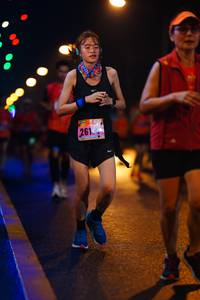 BIB: 261
                            <button type="button" onclick="openModal(17520129)" class="btn btn-primary btn-sm float-right btn-popup" data-toggle="modal" data-target=".modal-high-quality">
                        <i class="fas fa-shopping-cart"></i> Add to Cart
                    </button>
                                            <button type="button" onclick="isThisMe(17520129, true)" class="btn btn-success btn-sm float-right btn-popup btn-isme hidden" data-toggle="tooltip" data-placement="bottom" title="นี่คือรูปของคุณใช่ไหม คลิกที่นี่เพื่อเอาเข้าอัลบั้ม">
                        <i class="fas fa-plus"></i> Add to album
                    </button>
                    <button type="button" onclick="isThisMe(17520129, false)" class="btn btn-warning btn-sm float-right btn-popup btn-isnotme hidden">
                        <i class="fas fa-ban"></i> Remove from album
                    </button>