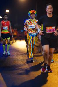 BIB: 21041, 26693
                            <button type="button" onclick="openModal(17556025)" class="btn btn-primary btn-sm float-right btn-popup" data-toggle="modal" data-target=".modal-high-quality">
                        <i class="fas fa-shopping-cart"></i> Add to Cart
                    </button>
                                            <button type="button" onclick="isThisMe(17556025, true)" class="btn btn-success btn-sm float-right btn-popup btn-isme hidden" data-toggle="tooltip" data-placement="bottom" title="นี่คือรูปของคุณใช่ไหม คลิกที่นี่เพื่อเอาเข้าอัลบั้ม">
                        <i class="fas fa-plus"></i> Add to album
                    </button>
                    <button type="button" onclick="isThisMe(17556025, false)" class="btn btn-warning btn-sm float-right btn-popup btn-isnotme hidden">
                        <i class="fas fa-ban"></i> Remove from album
                    </button>