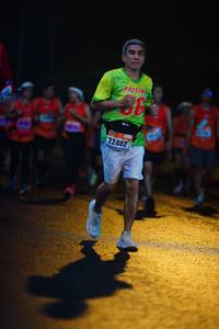 BIB: 22402
                            <button type="button" onclick="openModal(17556509)" class="btn btn-primary btn-sm float-right btn-popup" data-toggle="modal" data-target=".modal-high-quality">
                        <i class="fas fa-shopping-cart"></i> Add to Cart
                    </button>
                                            <button type="button" onclick="isThisMe(17556509, true)" class="btn btn-success btn-sm float-right btn-popup btn-isme hidden" data-toggle="tooltip" data-placement="bottom" title="นี่คือรูปของคุณใช่ไหม คลิกที่นี่เพื่อเอาเข้าอัลบั้ม">
                        <i class="fas fa-plus"></i> Add to album
                    </button>
                    <button type="button" onclick="isThisMe(17556509, false)" class="btn btn-warning btn-sm float-right btn-popup btn-isnotme hidden">
                        <i class="fas fa-ban"></i> Remove from album
                    </button>