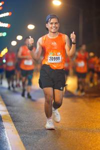 BIB: 20999
                            <button type="button" onclick="openModal(17551826)" class="btn btn-primary btn-sm float-right btn-popup" data-toggle="modal" data-target=".modal-high-quality">
                        <i class="fas fa-shopping-cart"></i> Add to Cart
                    </button>
                                            <button type="button" onclick="isThisMe(17551826, true)" class="btn btn-success btn-sm float-right btn-popup btn-isme hidden" data-toggle="tooltip" data-placement="bottom" title="นี่คือรูปของคุณใช่ไหม คลิกที่นี่เพื่อเอาเข้าอัลบั้ม">
                        <i class="fas fa-plus"></i> Add to album
                    </button>
                    <button type="button" onclick="isThisMe(17551826, false)" class="btn btn-warning btn-sm float-right btn-popup btn-isnotme hidden">
                        <i class="fas fa-ban"></i> Remove from album
                    </button>