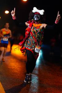 BIB: 2132
                            <button type="button" onclick="openModal(17423485)" class="btn btn-primary btn-sm float-right btn-popup" data-toggle="modal" data-target=".modal-high-quality">
                        <i class="fas fa-shopping-cart"></i> Add to Cart
                    </button>
                                            <button type="button" onclick="isThisMe(17423485, true)" class="btn btn-success btn-sm float-right btn-popup btn-isme hidden" data-toggle="tooltip" data-placement="bottom" title="นี่คือรูปของคุณใช่ไหม คลิกที่นี่เพื่อเอาเข้าอัลบั้ม">
                        <i class="fas fa-plus"></i> Add to album
                    </button>
                    <button type="button" onclick="isThisMe(17423485, false)" class="btn btn-warning btn-sm float-right btn-popup btn-isnotme hidden">
                        <i class="fas fa-ban"></i> Remove from album
                    </button>