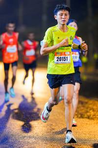 BIB: 20151, 990
                            <button type="button" onclick="openModal(18190597)" class="btn btn-primary btn-sm float-right btn-popup" data-toggle="modal" data-target=".modal-high-quality">
                        <i class="fas fa-shopping-cart"></i> Add to Cart
                    </button>
                                            <button type="button" onclick="isThisMe(18190597, true)" class="btn btn-success btn-sm float-right btn-popup btn-isme hidden" data-toggle="tooltip" data-placement="bottom" title="นี่คือรูปของคุณใช่ไหม คลิกที่นี่เพื่อเอาเข้าอัลบั้ม">
                        <i class="fas fa-plus"></i> Add to album
                    </button>
                    <button type="button" onclick="isThisMe(18190597, false)" class="btn btn-warning btn-sm float-right btn-popup btn-isnotme hidden">
                        <i class="fas fa-ban"></i> Remove from album
                    </button>