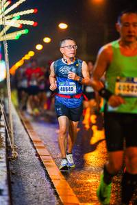 BIB: 4050, 40849
                            <button type="button" onclick="openModal(18000589)" class="btn btn-primary btn-sm float-right btn-popup" data-toggle="modal" data-target=".modal-high-quality">
                        <i class="fas fa-shopping-cart"></i> Add to Cart
                    </button>
                                            <button type="button" onclick="isThisMe(18000589, true)" class="btn btn-success btn-sm float-right btn-popup btn-isme hidden" data-toggle="tooltip" data-placement="bottom" title="นี่คือรูปของคุณใช่ไหม คลิกที่นี่เพื่อเอาเข้าอัลบั้ม">
                        <i class="fas fa-plus"></i> Add to album
                    </button>
                    <button type="button" onclick="isThisMe(18000589, false)" class="btn btn-warning btn-sm float-right btn-popup btn-isnotme hidden">
                        <i class="fas fa-ban"></i> Remove from album
                    </button>